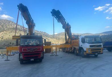 Eskişehir Mobil Vinç Kiralama - Çözümler Vinç-100 TONLUK VİNÇ
