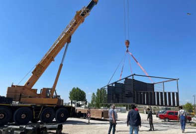 Eskişehir'de vinç kiralama hizmeti-Yangın merdiveni montajı