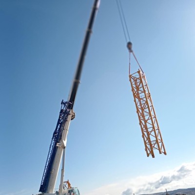 Çözümler Vinç - Aylık Kiralık Vinç - Günlük Kiralık Vinç - Teleskobik Vinç - 160 Tonluk Vinç