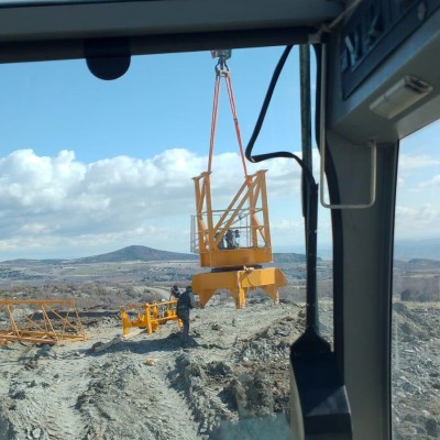 Çözümler Vinç - Aylık Kiralık Vinç - Günlük Kiralık Vinç - Teleskobik Vinç - 160 Tonluk Vinç